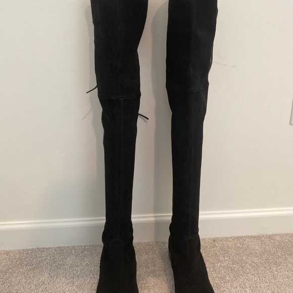 Stuart Weitzman Lowland Black Suede Boot - Picture 8 of 10